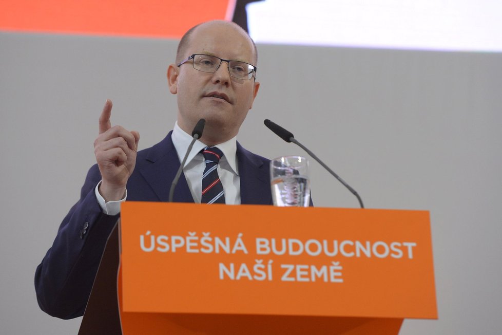 Premiér Sobotka na sjezdu ČSSD v Brně