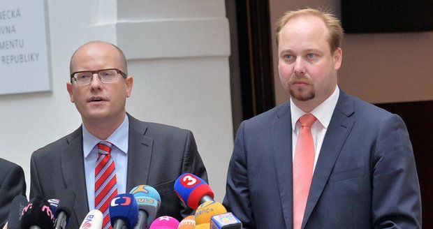 Michal Hašek, Lubomír Zaorálek, Bohuslav Sobotka a Jeroným Tejc na tiskové konferenci