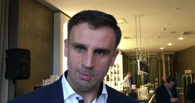 Hašek se Zimolou proti vedení ČSSD: „Pohřeb“ a „smrtelná agónie“