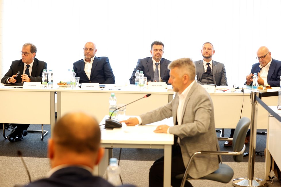 Rada ČT volí nového generálního ředitele (7. 6. 2023).