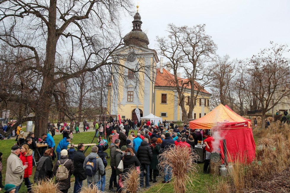 Oslava masopustu v Zámeckém areálu Ctěnice je již tradičně spojená s oslavou cechu řeznického.