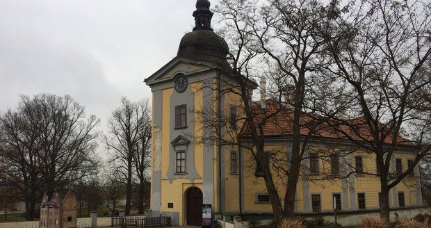 Koncert Stabat Mater italského skladatele Pergolesiho se koná na zámku Ctěnice.