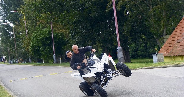 „Takový adrenalin jsem ještě nezažila,“ pochvaluje si jízdu po dvou kolech Jolana Berková