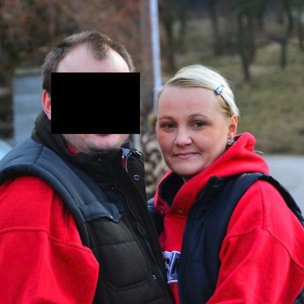 Lenka se svým manželem, se kterým vychovávali pětiletého syna.