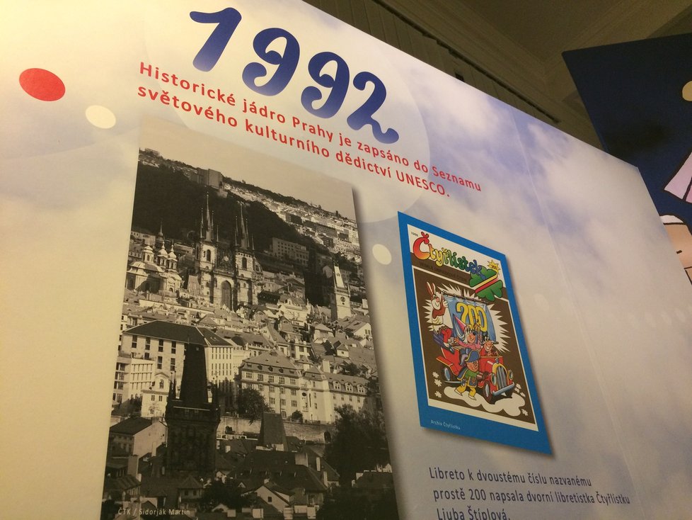 Významné mezníky v historii Čtyřlístku autoři propojili s významnými událostmi dějin Prahy.