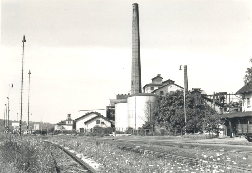 Nádraží u cukrovaru, rok 1979