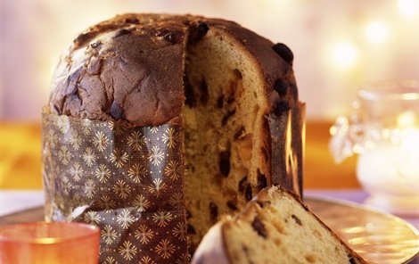 Panettone pochází z Milána, dnes se ale peče na Vánoce po celé Itálii.