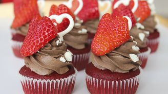 Úžasné a jednoduché cupcakes, které udělají radost nejen na Valentýna!