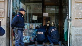 Razie u propalestinské organizace Cupola d'Oro v Miláně (27. 12. 2025).