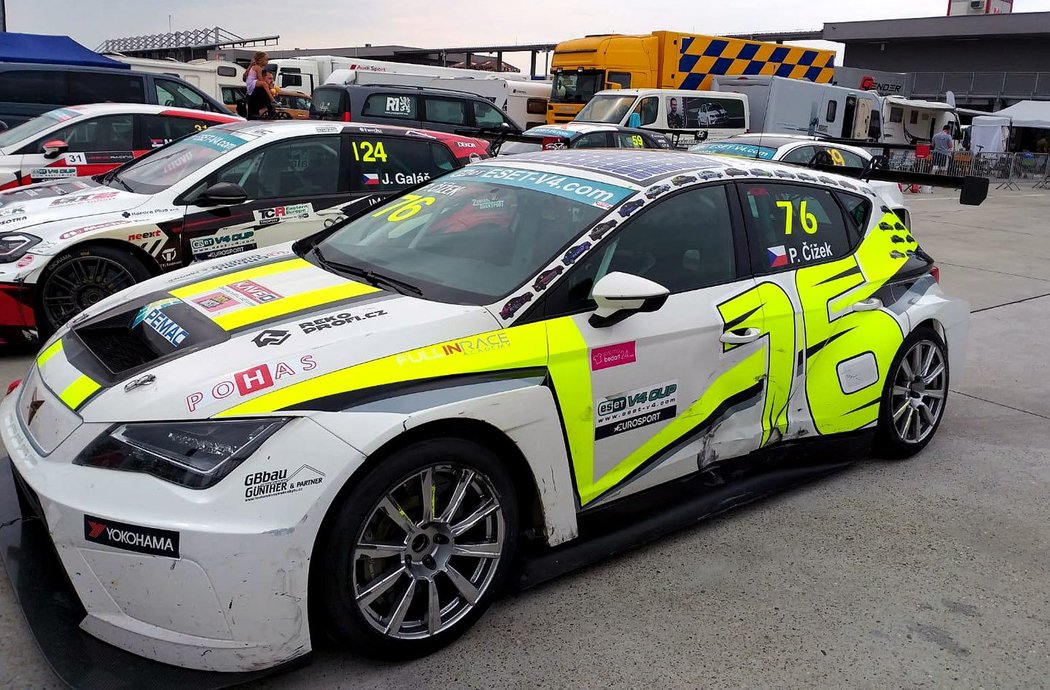 Cupra TCR