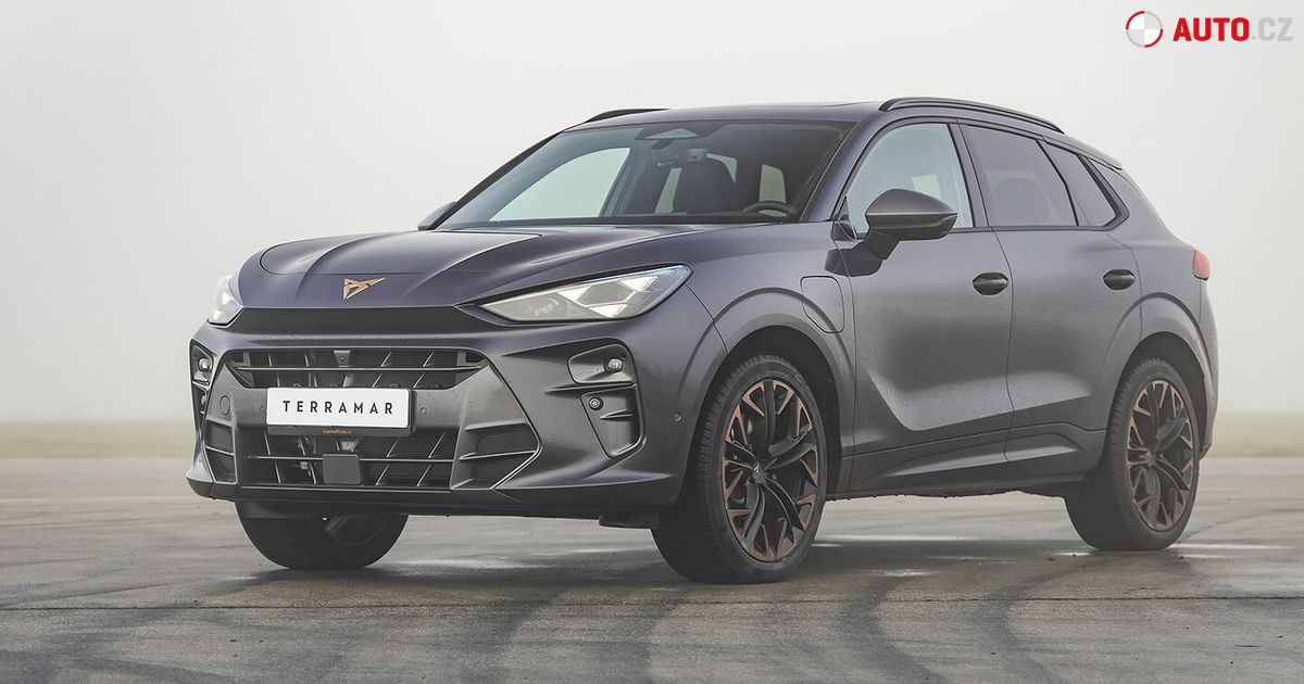Červenou necháme Ferrari, říká Cupra. Z nabídky zmizely křiklavé barvy
