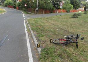 Řidič našel v příkopu mrtvého cyklistu: Policie zjišťuje, co se vlastně stalo (ilustrační foto)