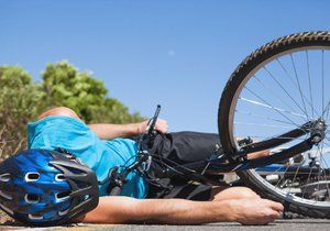 Zraněný cyklista (ilustrační foto)