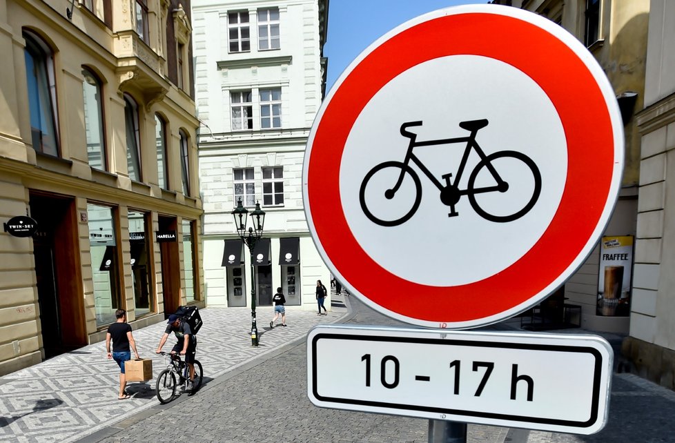 Jak se vyvine situace kolem omezení cyklistů v centru Prahy? Jasněji by mělo být do konce týdne, kdy se má rozhodnout radnice Prahy 1.