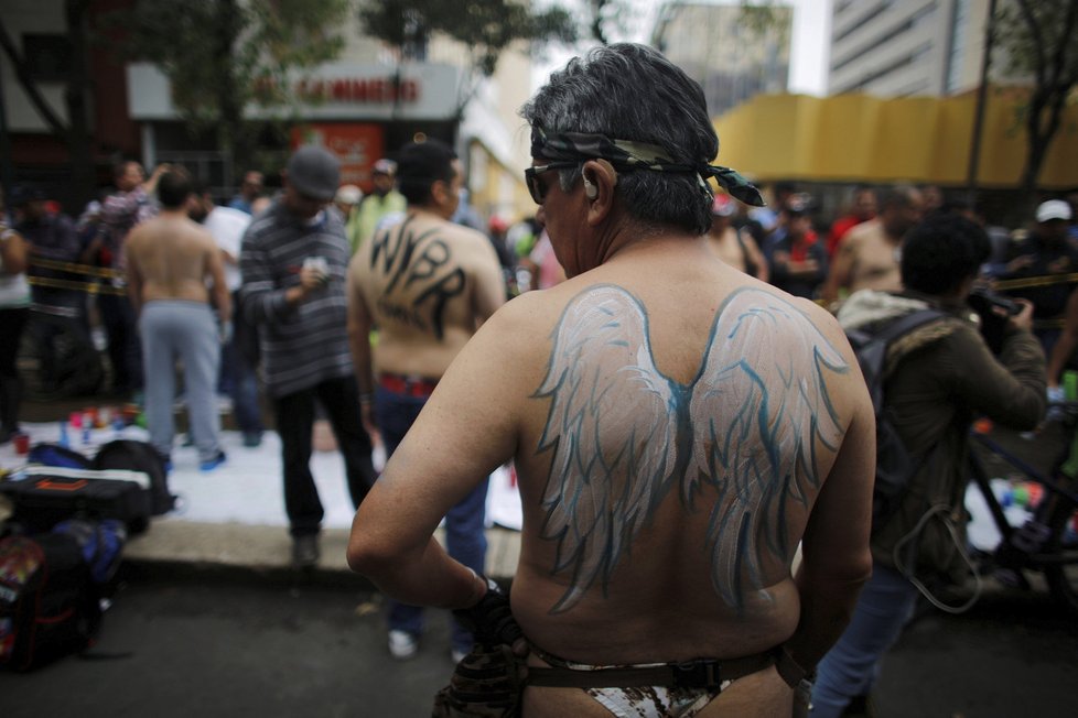 Protestní jízda nahých cyklistů v Mexiku
