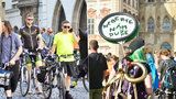 Praha 1 sleduje provoz cyklistů na pěších zónách. Pak rozhodne o omezení