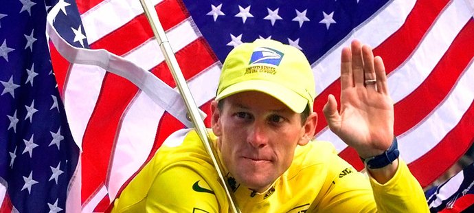 Doby, kdy byl Lance Armstrong oslavovaným cyklistou, jsou už dávno pryč