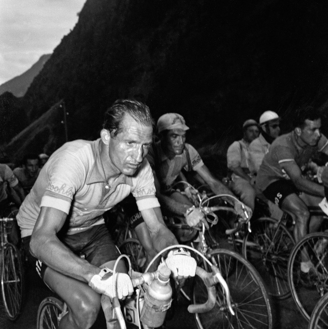 Gino Bartali při Giru v roce 1954