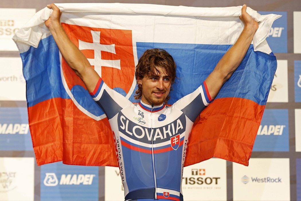 Slovensko v centru pozornosti. Cyklista Peter Sagan vybojoval na MS zlatou medaili.