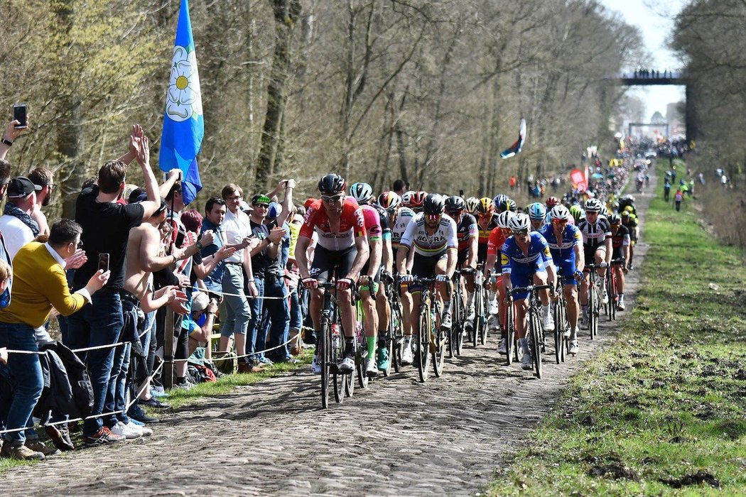 Devátá etapa Tour de France zavítá i do úseků, kde se jezdí slavný závod Paříž - Roubaix