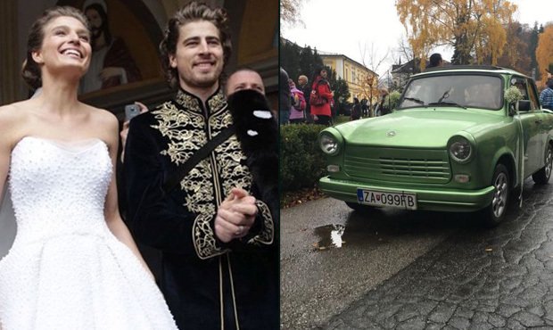 Cyklista Peter Sagan si vzal finalistku slovenské Miss Katarínu Smolkovou. Na svatbu přijel trabantem.