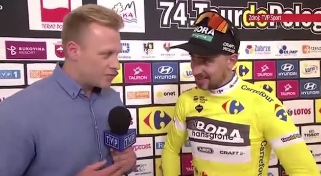 Peter Sagan při rozhovoru s polským reportérem