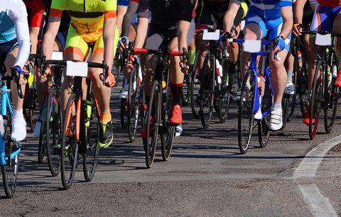 Cyklistická Vuelta jde do své druhé poloviny. Kdo bude v Madridu v červeném?