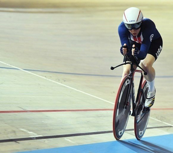 Na velodromu Kelly zářila