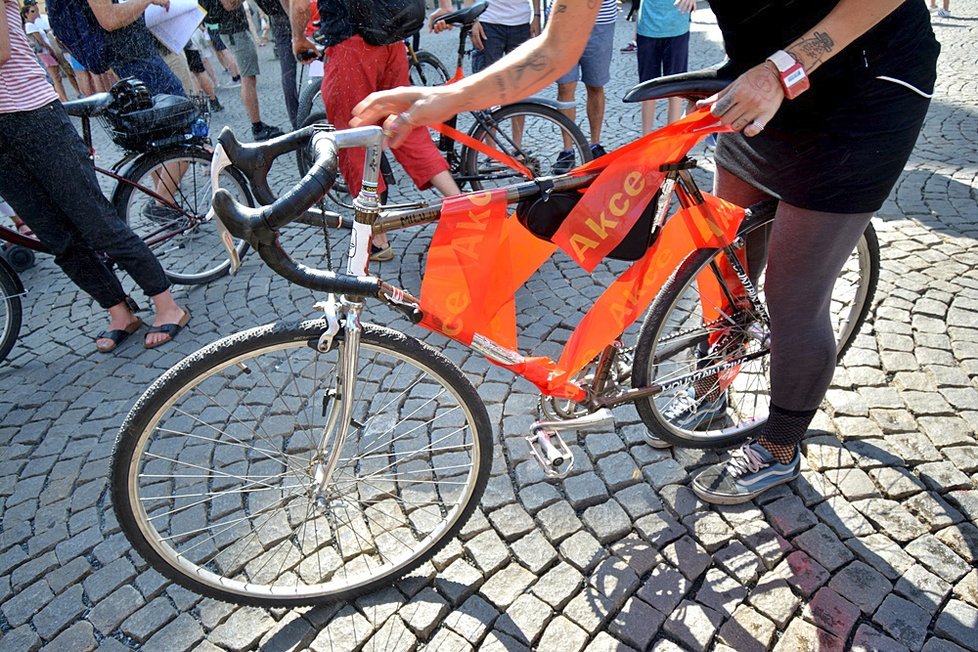 Jak se vyvine situace kolem omezení cyklistů v centru Prahy? Jasněji by mělo být do konce týdne, kdy se má rozhodnout radnice Prahy 1.