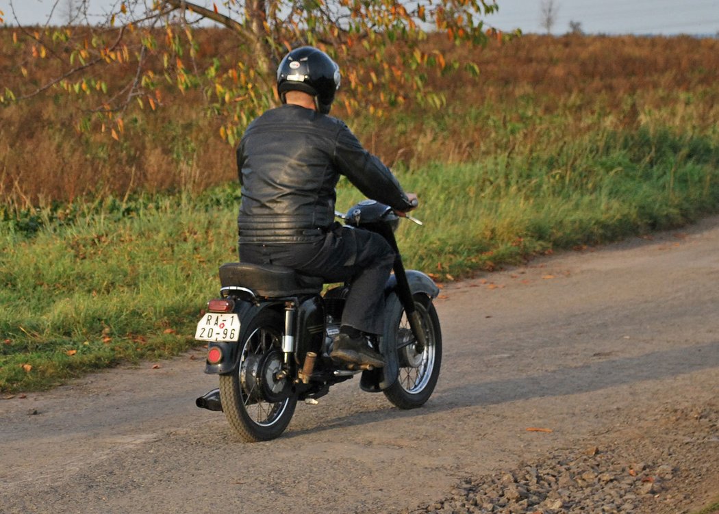 ČZ 250 typ 455