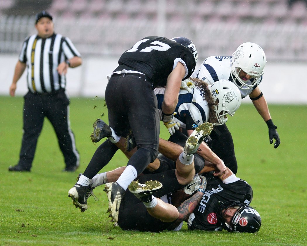 Finále Czech Bowlu mezi Prague Black Panthers a Ostrava Steelers