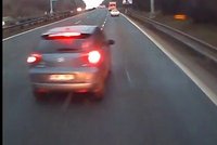 Agresivní pirát silnic vybržďoval kamion: Řidič si ho natočil