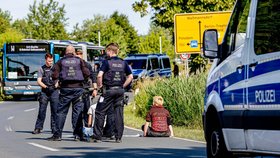 Dopravní nehoda autobusů u německého města Dachau
