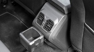 Dacia Bigster Hybrid-G 150 4x4 Dacia Bigster Hybrid-G 150 4x4
