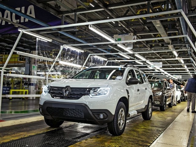 Návštěva v automobilce Dacia