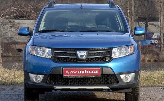 Zaměstnanci rumunské automobilky Dacia stávkují kvůli mzdám