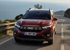 Nová hybridní Dacia Jogger do detailu: První hybrid značky slibuje 140 koní, spotřebu do pěti litrů a neomezí vás v prostoru