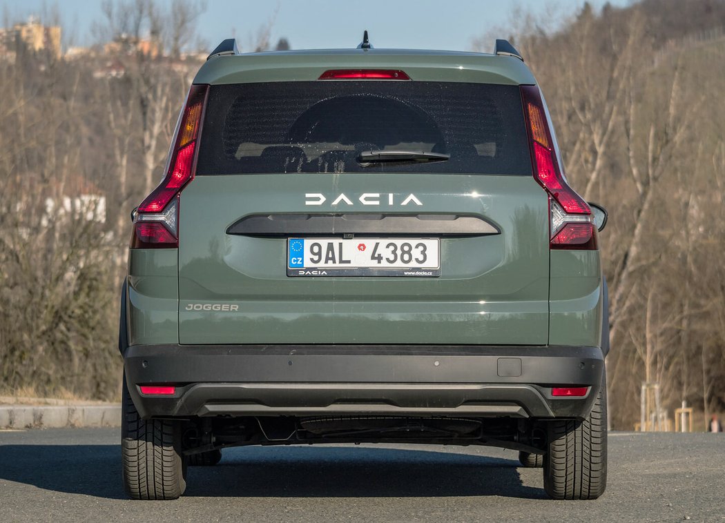 Dacia Jogger TCe 110 Extreme 7 míst