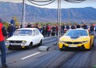 Video: Souboj BMW i8 vs. Upravená Dacia s 340 koňmi. Kdopak asi vyhrál?