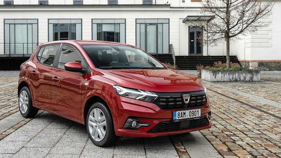 Dacia Sandero dostává díky čipové krizi výbavu, o které si dosud mohla nechat jen zdát