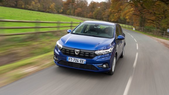 Dacia Sandero je opět nejprodávanější auto v Evropě. Druhý měsíc v řadě