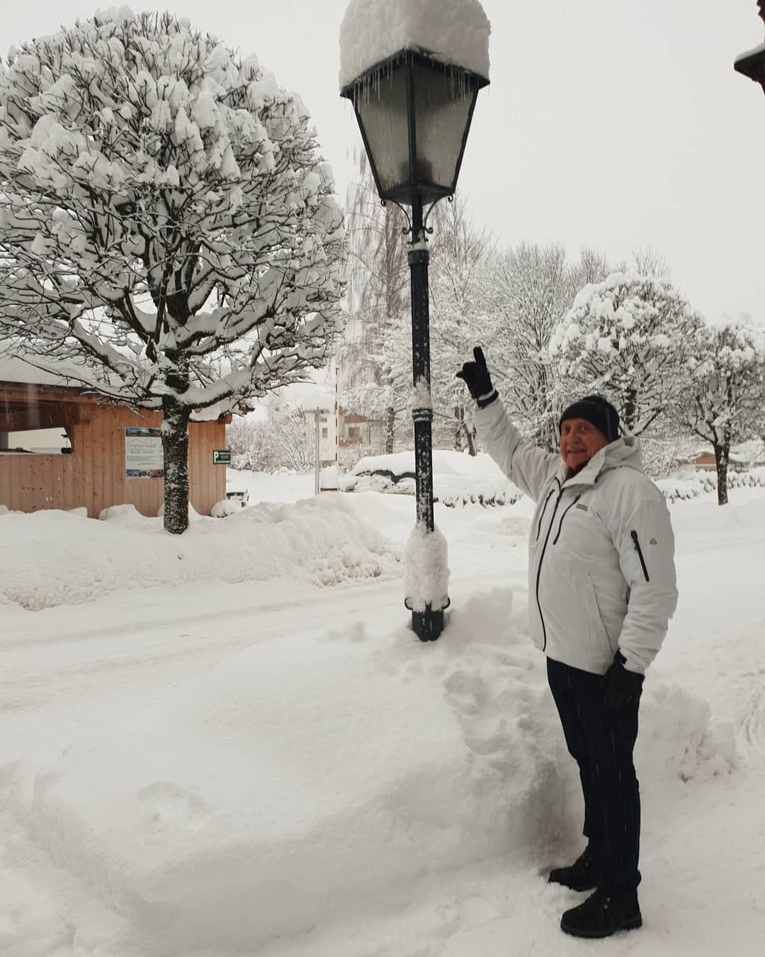 Felix Slováček a Lucie Gelemová si na horách užívají zimní radovánky