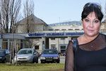 Nejen bolavá duše kvůli manželově nevěře, Dádu Patrasovou (59) zradila na konci roku i záda.