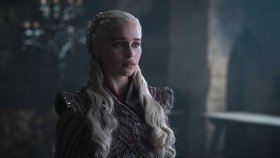 Bezradní fanoušci Hry o trůny: Pojmenovali své dcery Daenerys, teď si rvou vlasy!