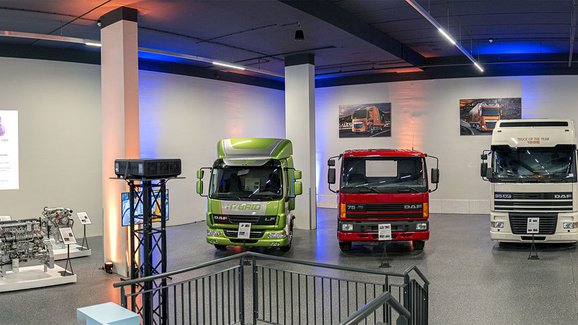 DAF oficiálně otevírá zrekonstruované firemní muzeum 