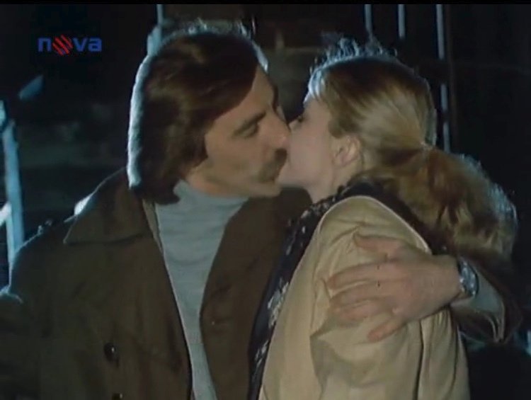 V Pitavalu (1982) si vyzkoušela líbání s Pavlem Zdeníčkem.