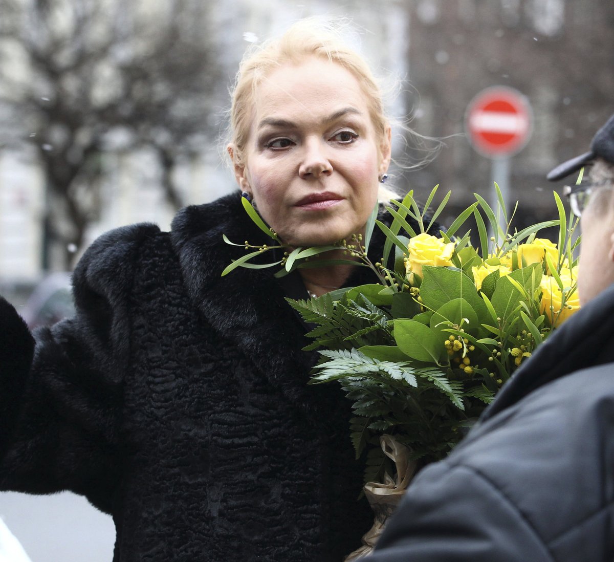 Dagmar Havlová se ke stavu hrobky svého manžela nevyjádřila.