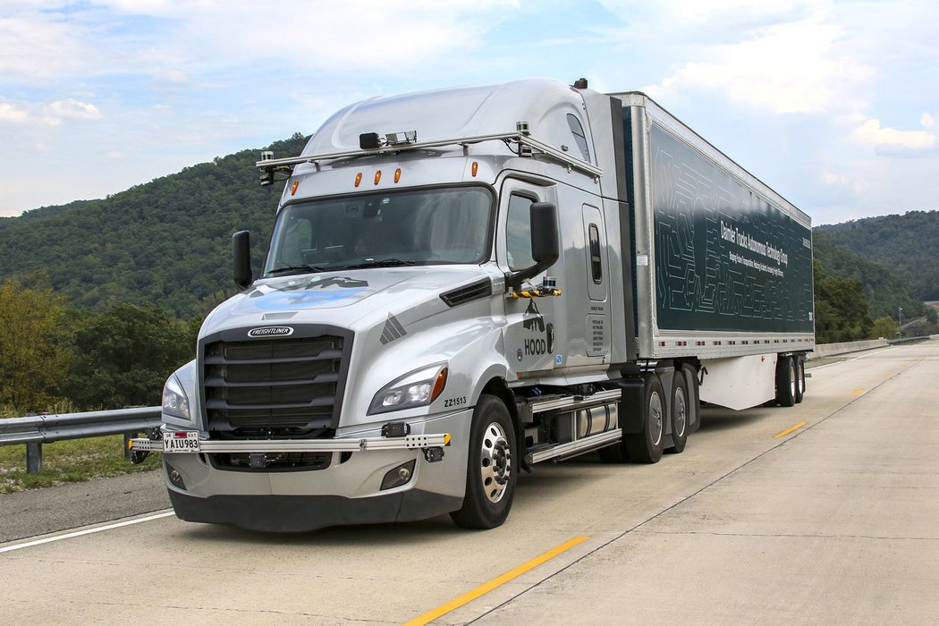 Daimler Trucks a testování autonomního řízení v běžném provozu