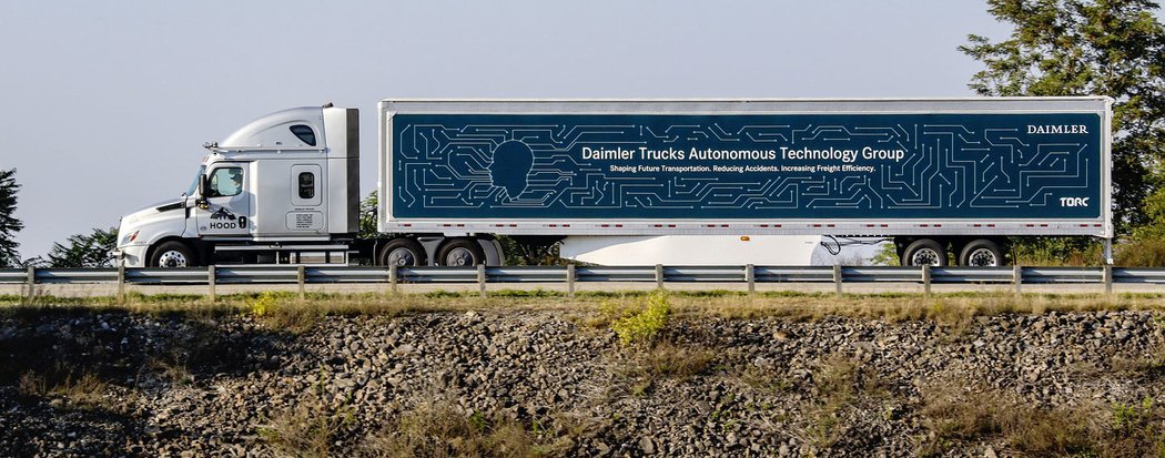 Daimler Trucks a testování autonomního řízení v běžném provozu