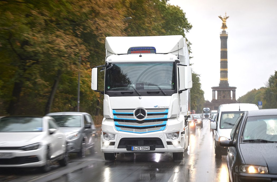 Mercedes-Benz eActros